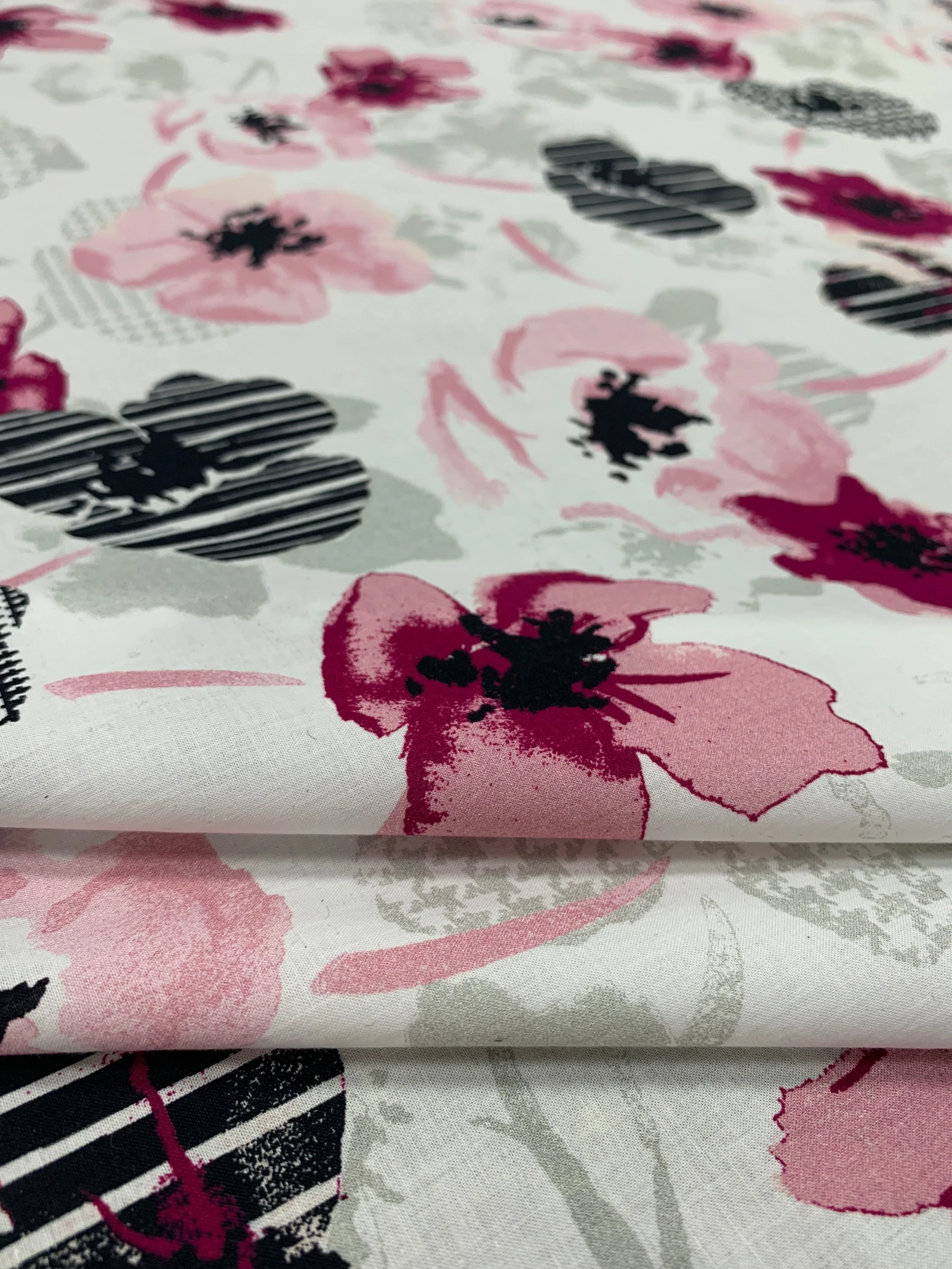 CP-7494W CHERRY BLOSSOM PRINT ORGANIC COTTON LAWN. GERMANY