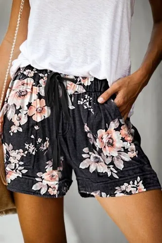 Drawstring Casual Elastic Waist Pocketed Shorts