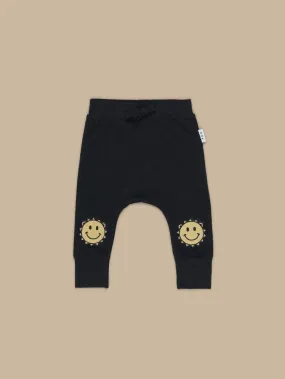 HUXBABY SUNNY BEAR KNEE DROP CROCH PANT